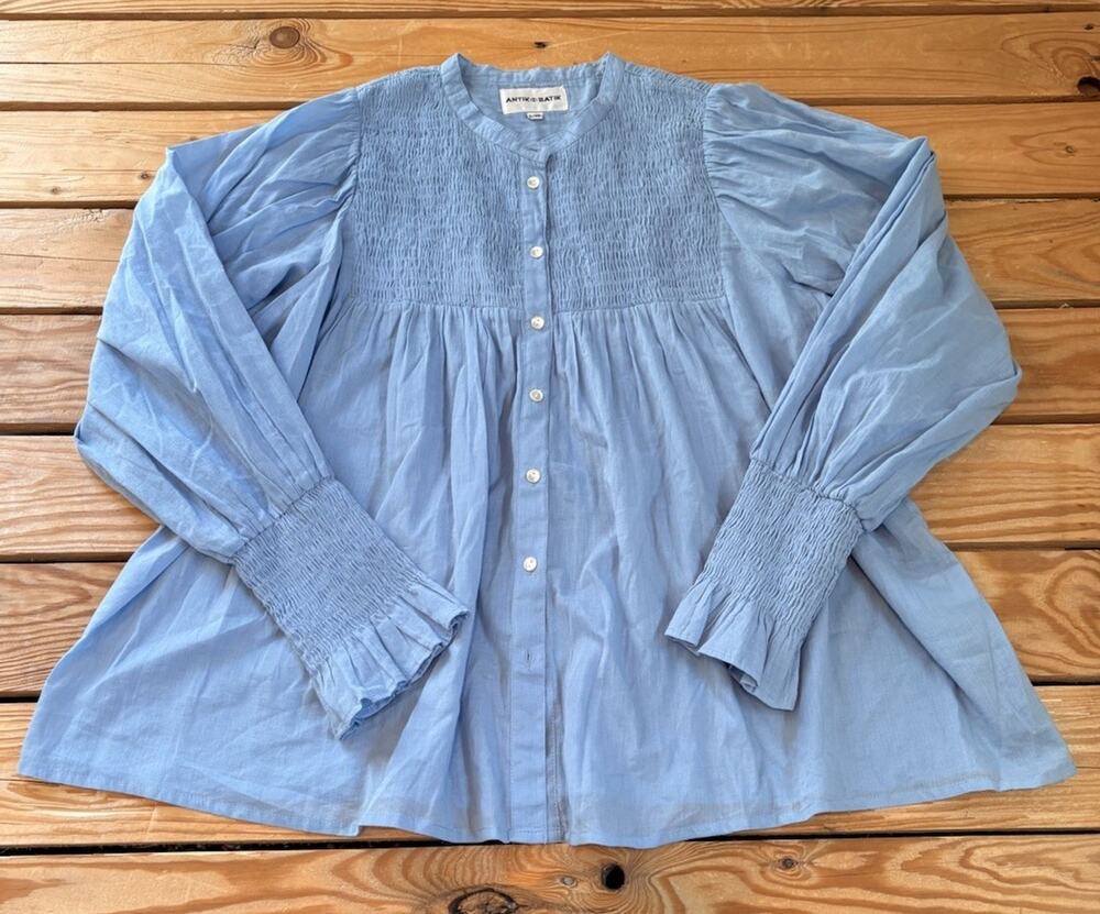 Antik Batik Women’s 100% Cotton Button Up Long Sleeve Smocked Top Size S Blue H3